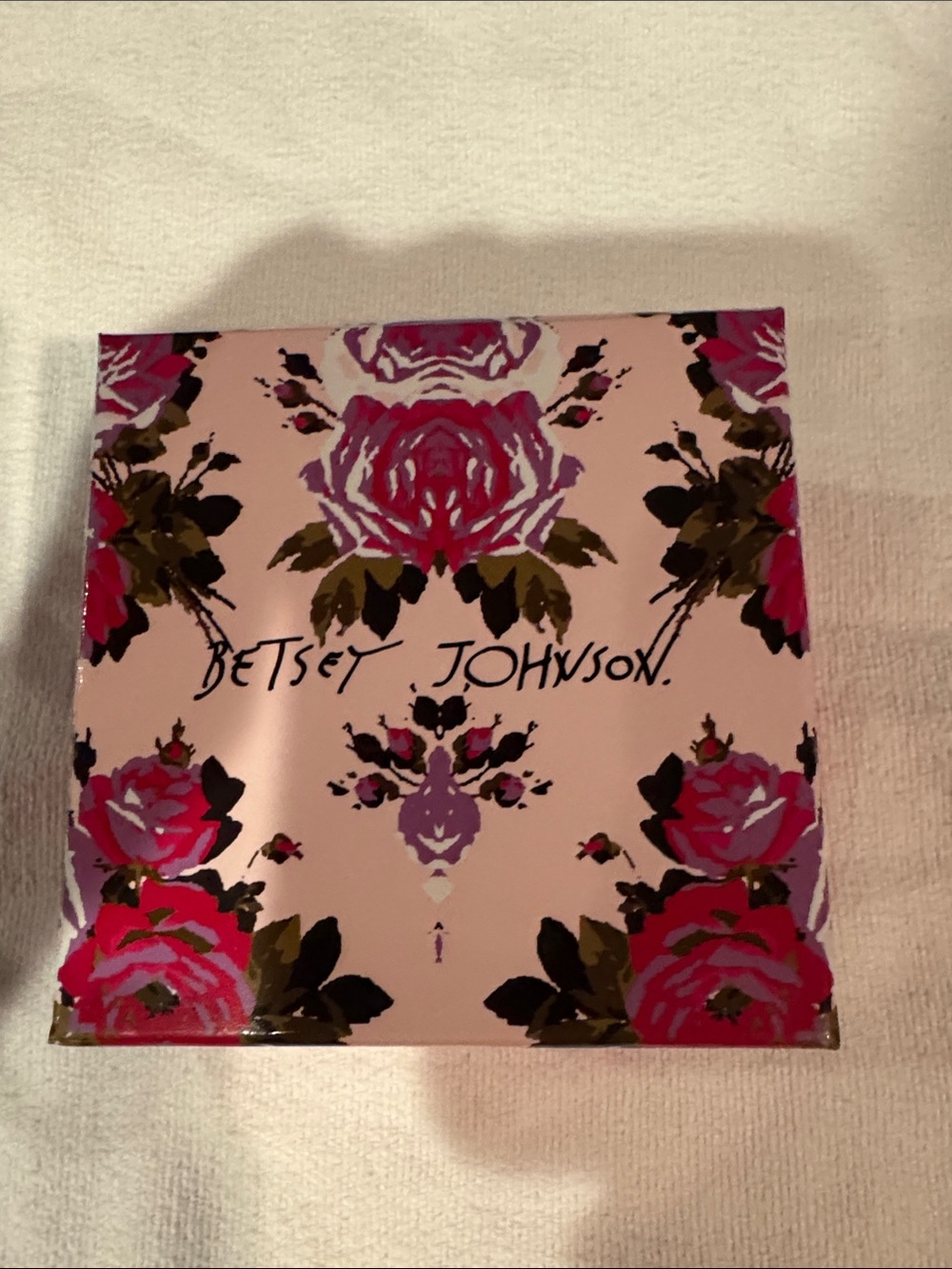 Betsey Johnson Gold-Tone Pearl Bracelet with Pink Crystal Charms / NWT - Picture 5 of 7